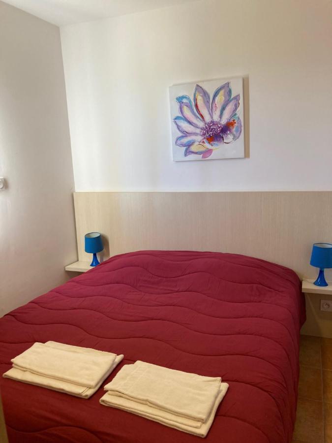 Punta Di Mare Aparthotel Linguizzetta Kültér fotó
