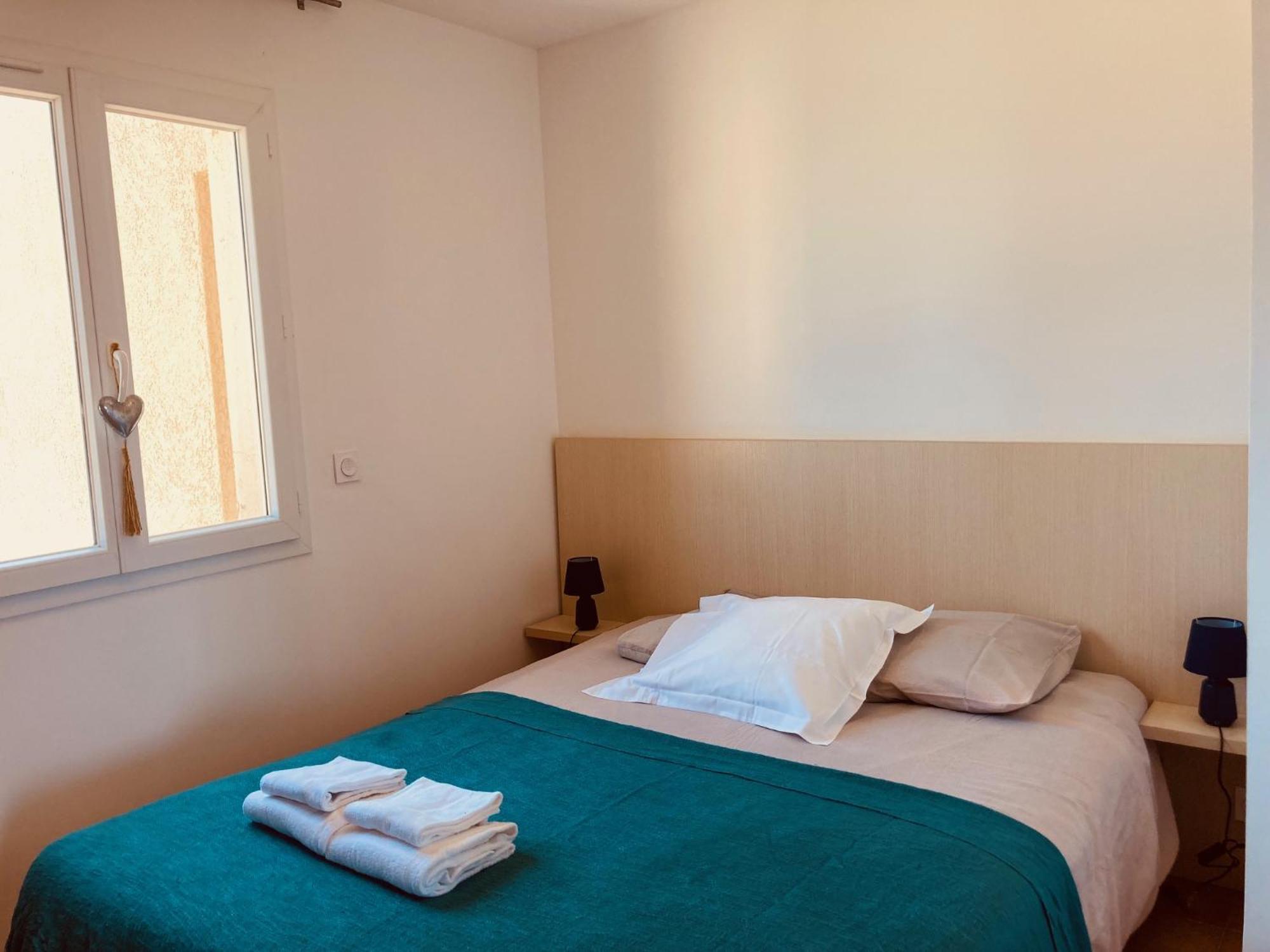 Punta Di Mare Aparthotel Linguizzetta Kültér fotó