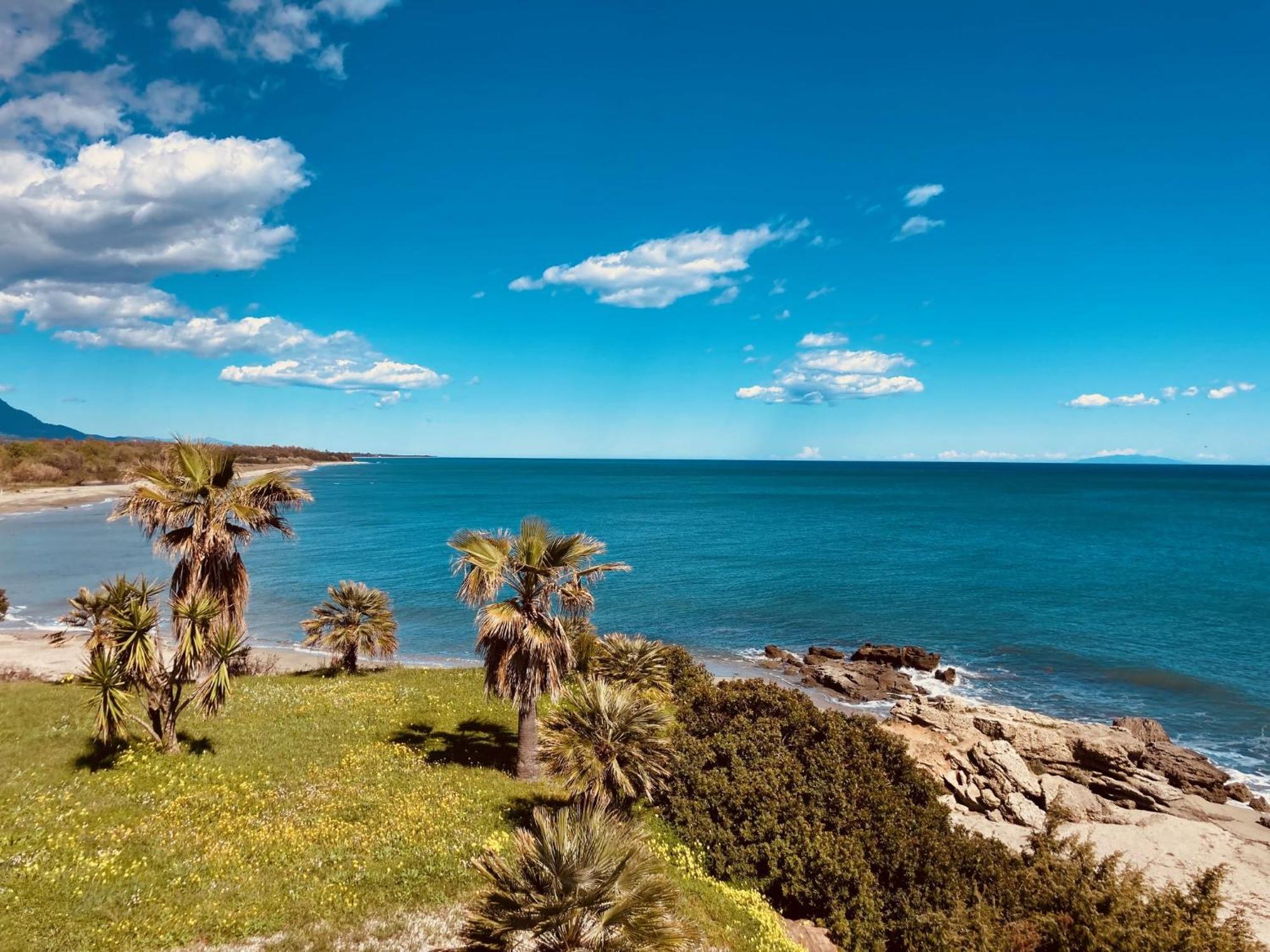 Punta Di Mare Aparthotel Linguizzetta Kültér fotó
